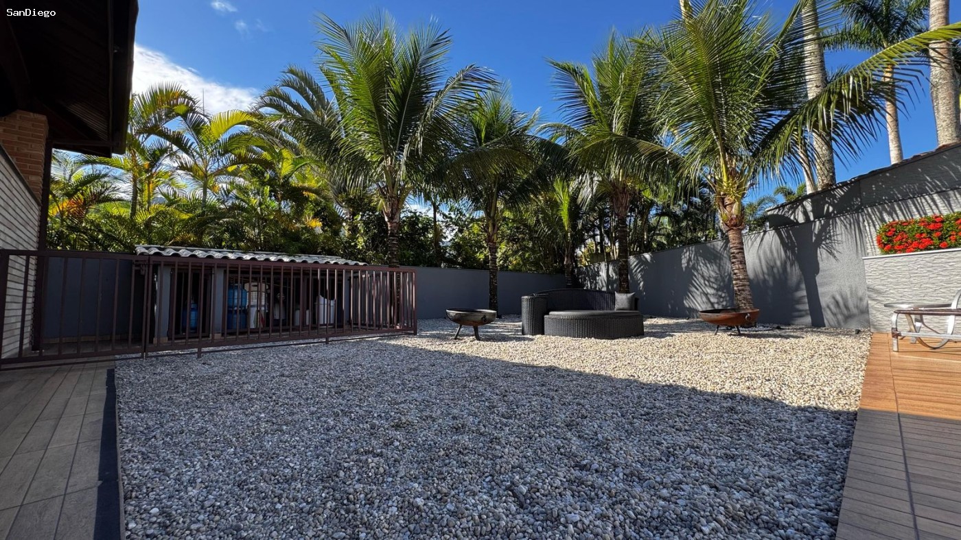 Casa à venda com 6 quartos - Foto 2