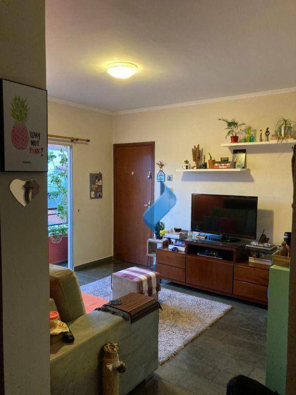 Apartamento à venda com 2 quartos, 81m² - Foto 2