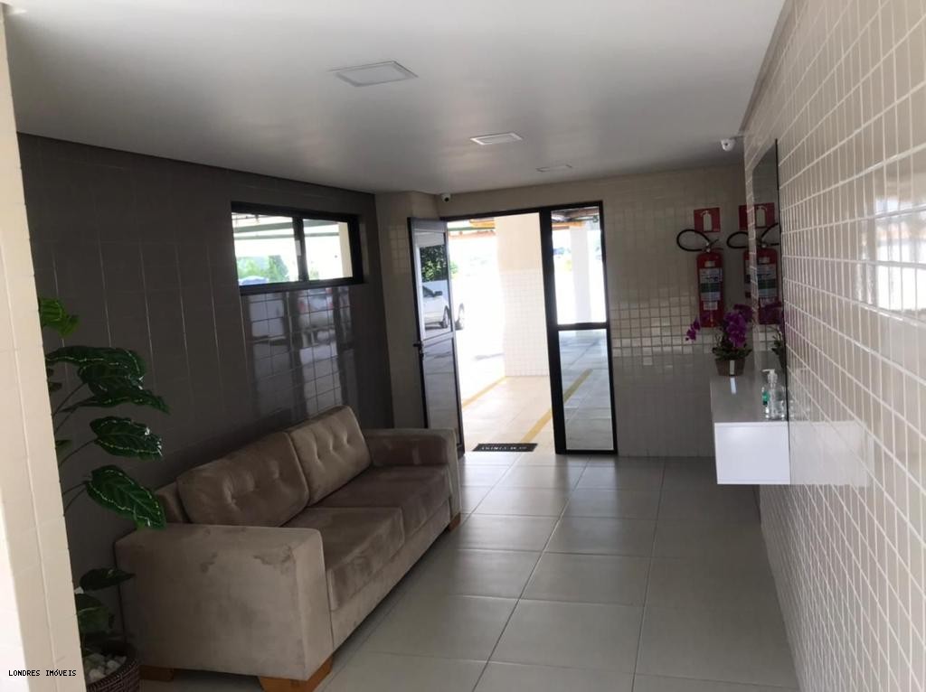Apartamento para alugar com 3 quartos, 76m² - Foto 11