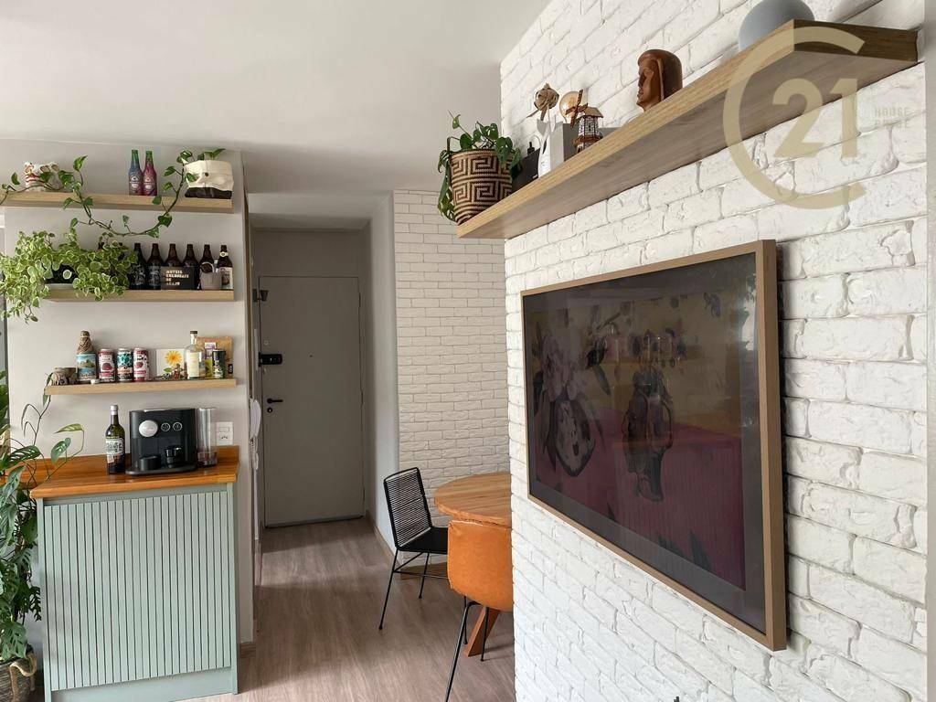 Apartamento à venda com 2 quartos, 70m² - Foto 5