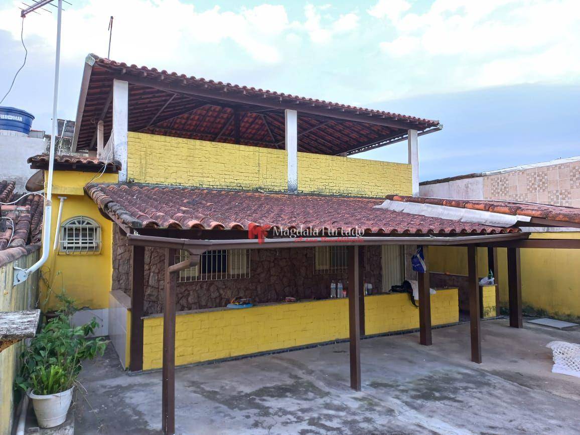 Casa à venda com 3 quartos, 300M2 - Foto 1