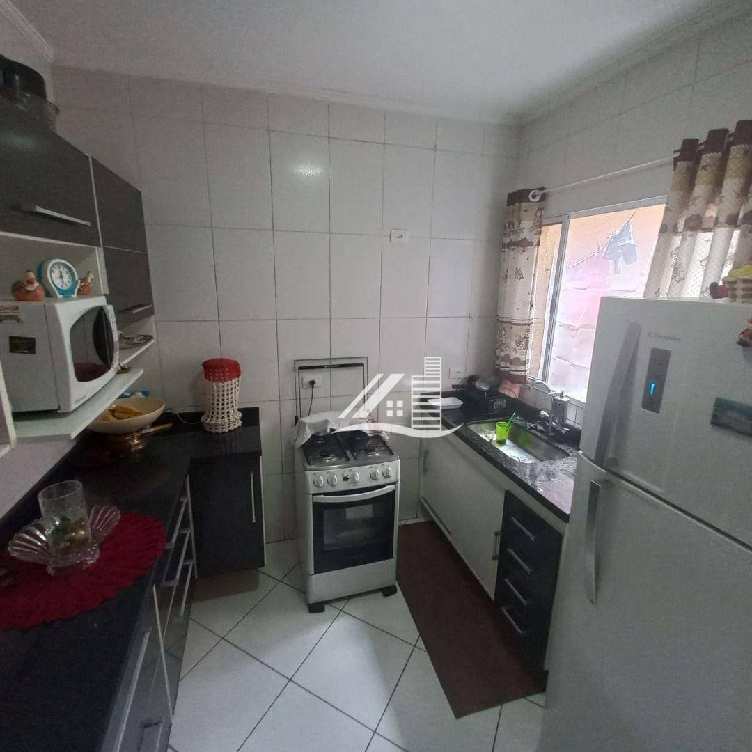 Apartamento à venda com 3 quartos, 75m² - Foto 11