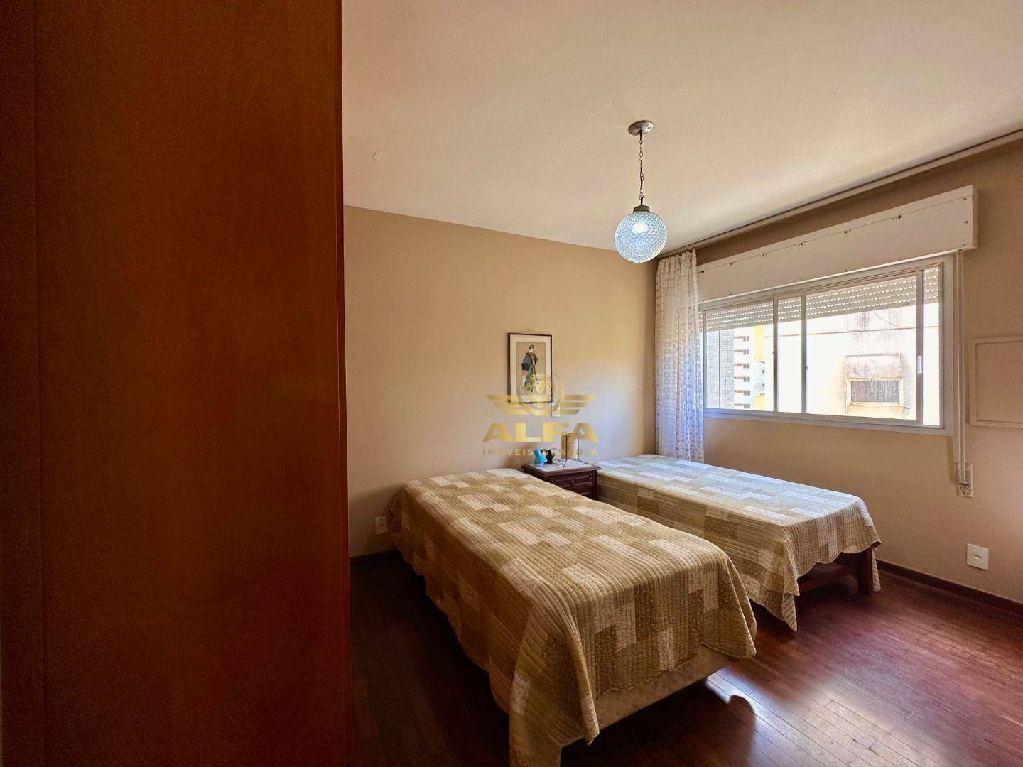 Apartamento à venda com 2 quartos, 135m² - Foto 10