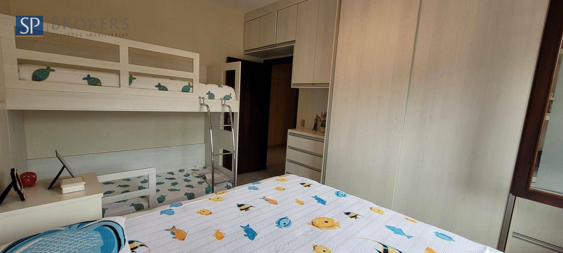 Casa de Condomínio à venda com 4 quartos, 373m² - Foto 13