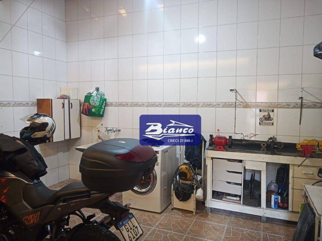 Sobrado à venda com 3 quartos, 124m² - Foto 17