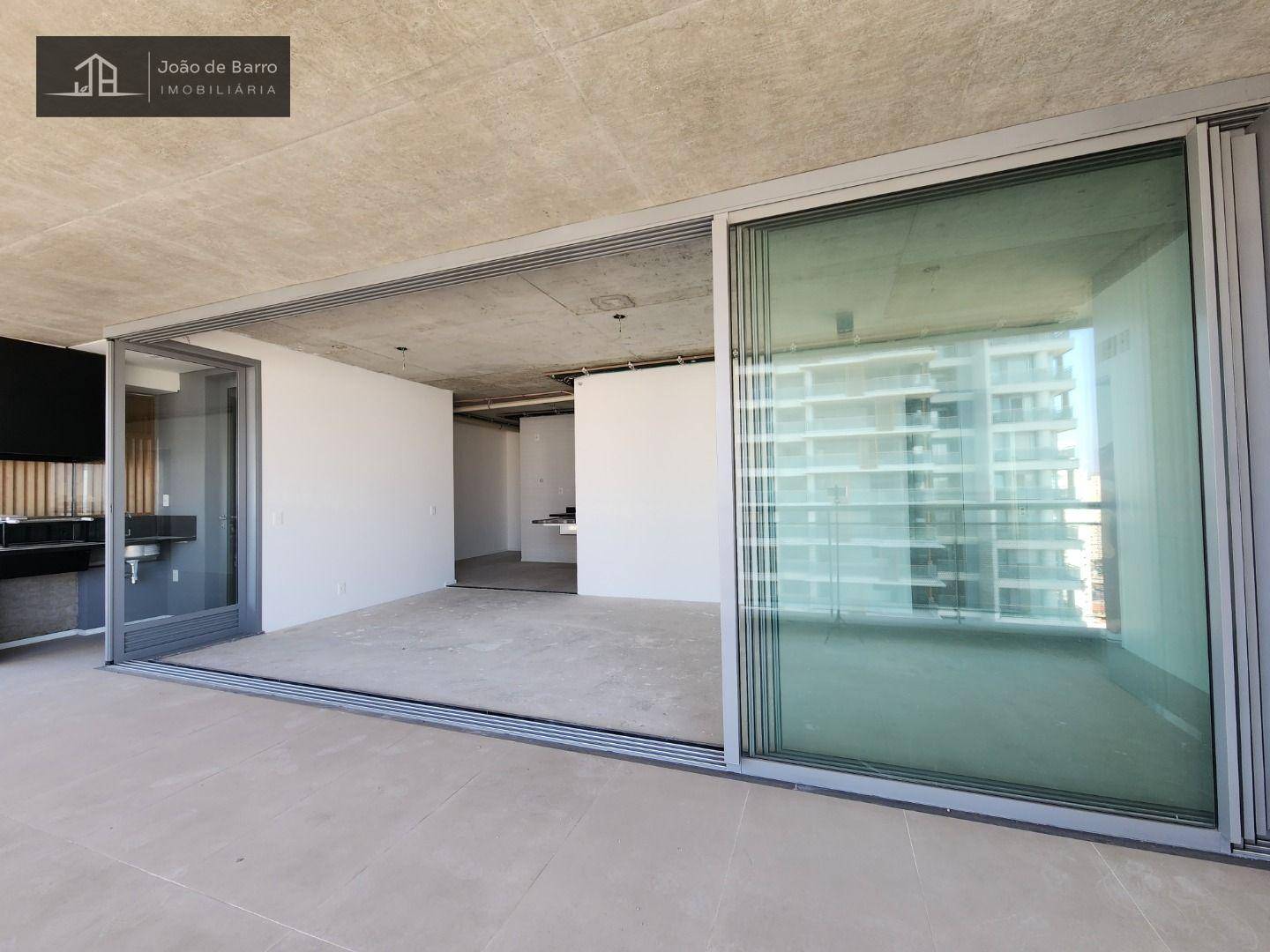 Apartamento à venda com 4 quartos, 167m² - Foto 11