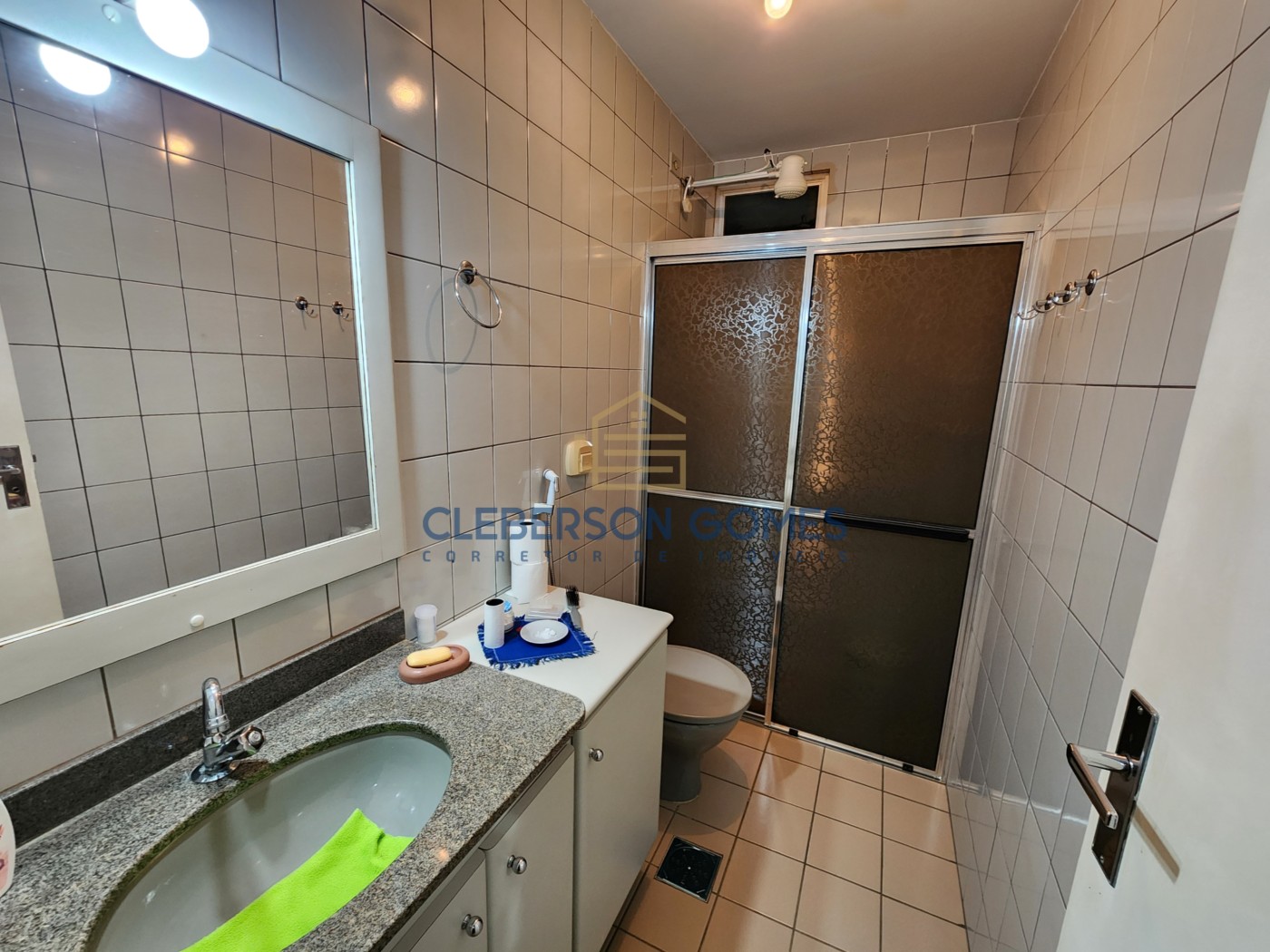 Apartamento à venda com 2 quartos, 75m² - Foto 10