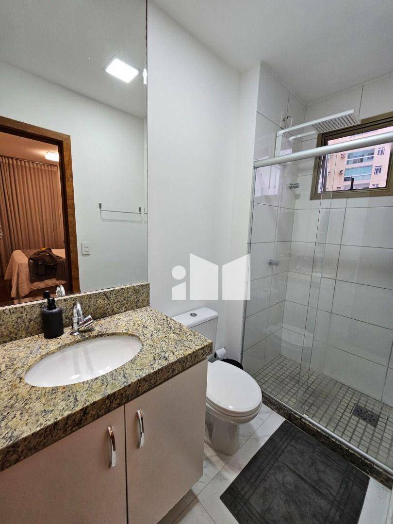 Apartamento para alugar com 2 quartos, 74m² - Foto 11
