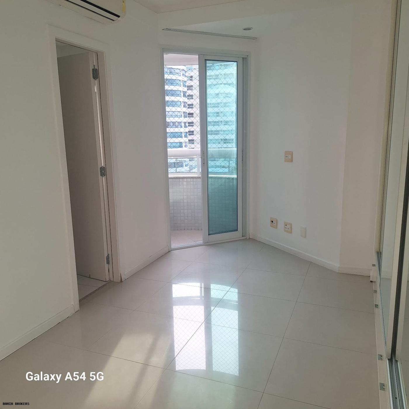 Apartamento para alugar com 4 quartos, 180m² - Foto 31