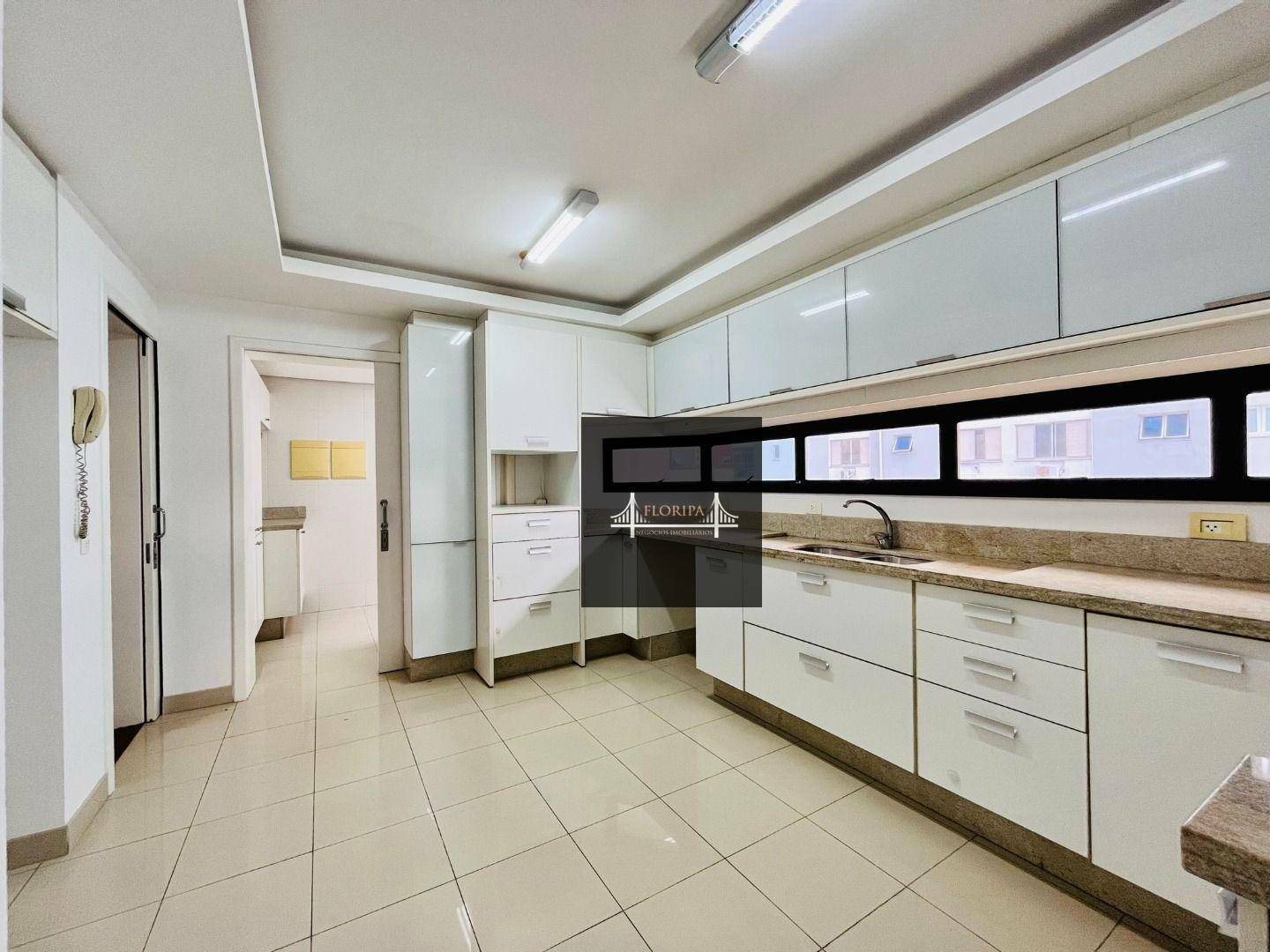 Apartamento à venda com 4 quartos, 221m² - Foto 10