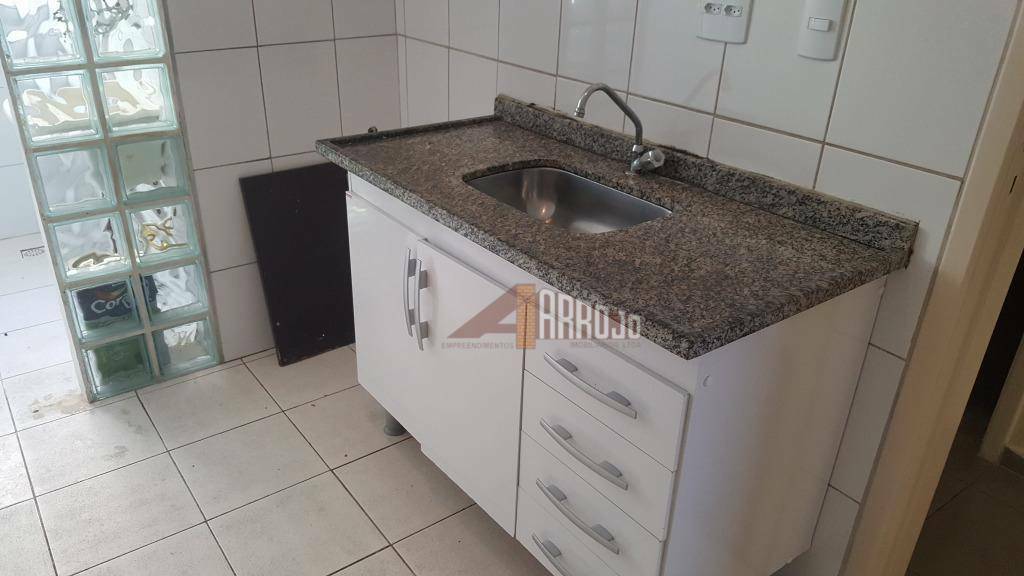 Apartamento à venda com 2 quartos, 43m² - Foto 6