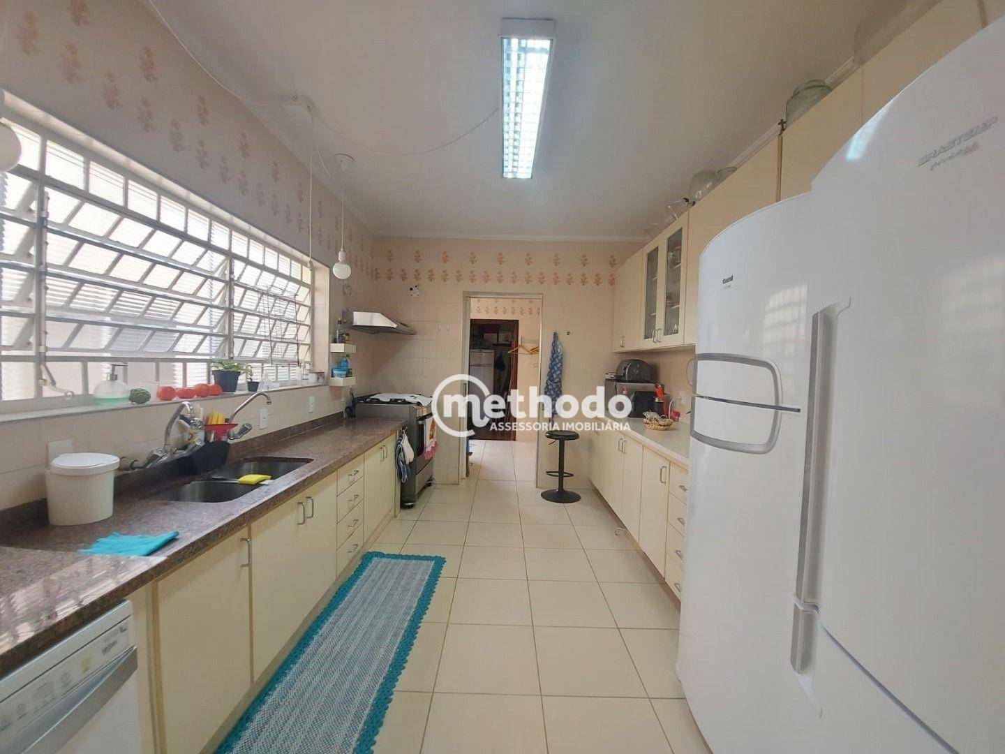 Casa à venda com 5 quartos, 274m² - Foto 16