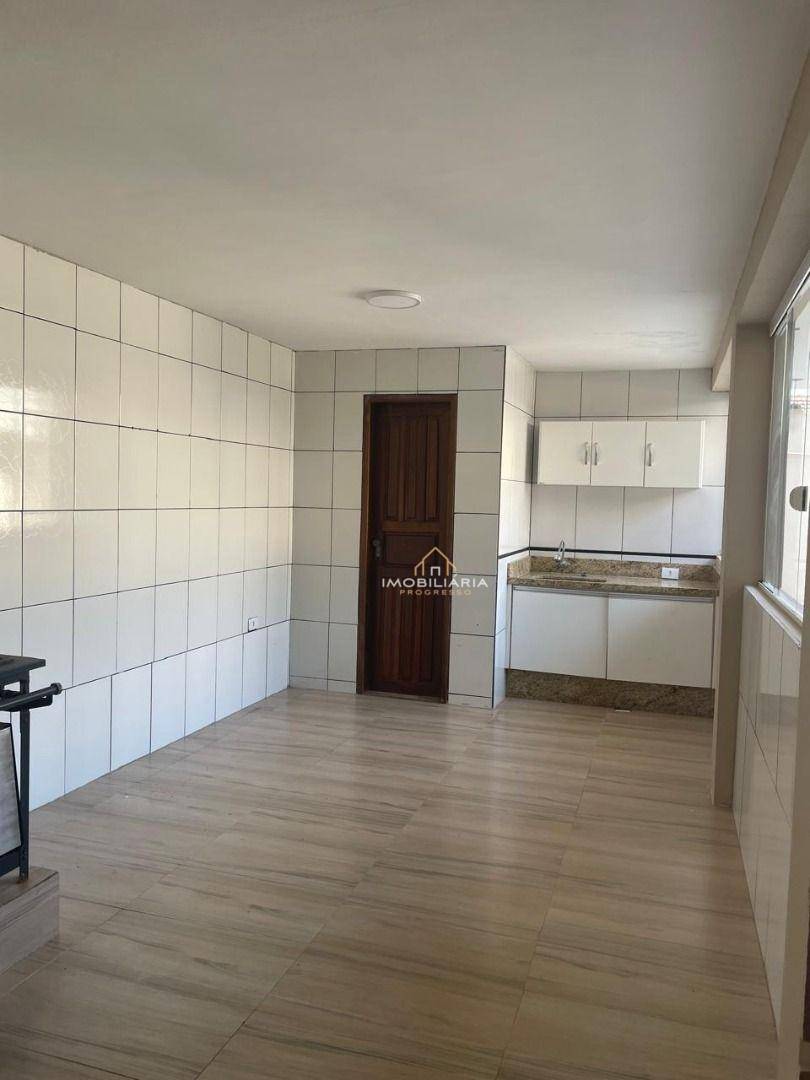 Casa à venda com 3 quartos, 235m² - Foto 42