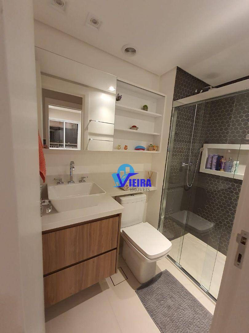 Apartamento à venda com 2 quartos, 62m² - Foto 17