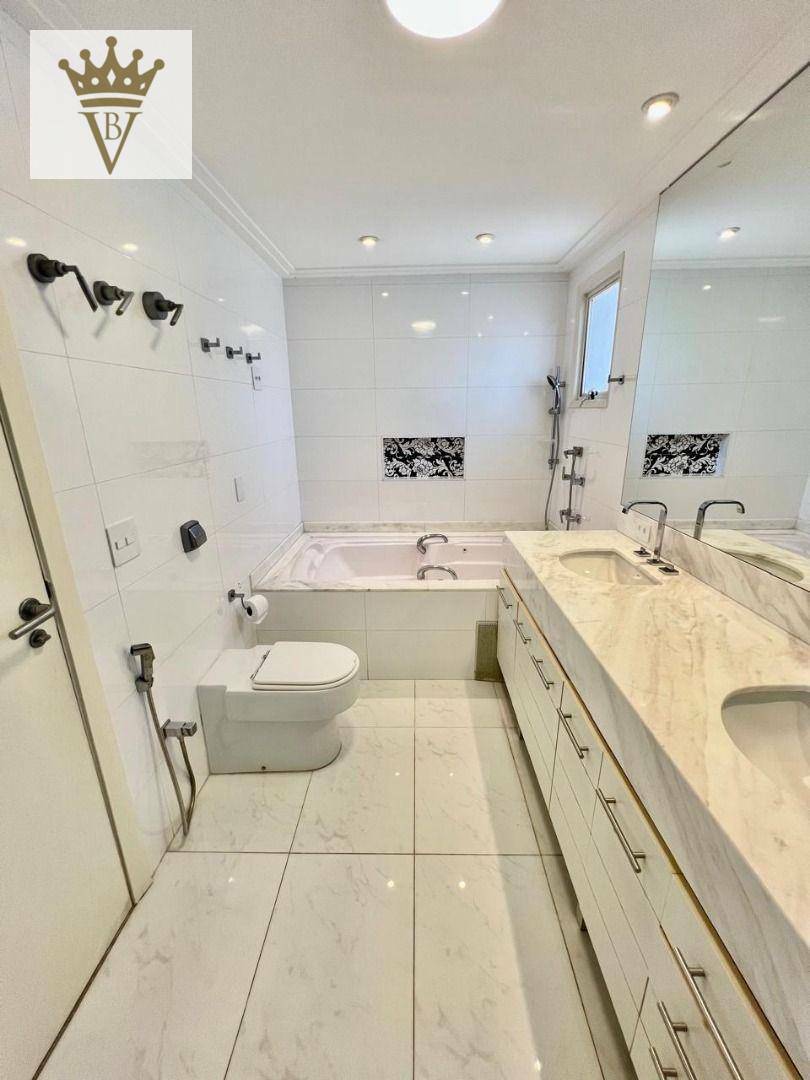 Apartamento para alugar com 3 quartos, 222m² - Foto 55