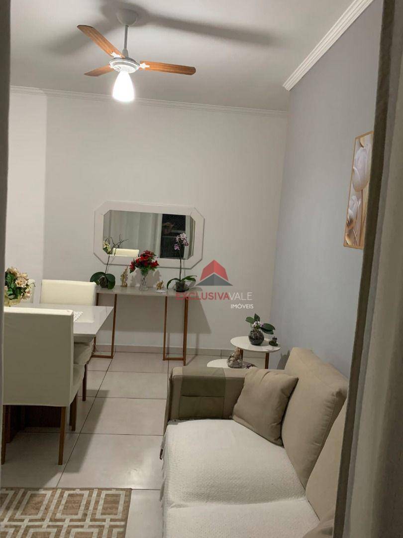 Apartamento à venda com 3 quartos, 75m² - Foto 1