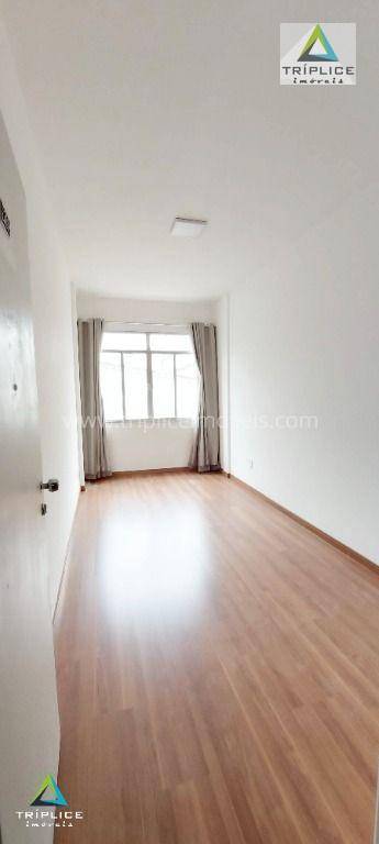 Apartamento à venda com 1 quarto, 41m² - Foto 2