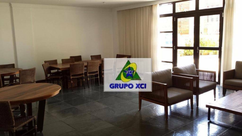 Apartamento à venda com 3 quartos, 119m² - Foto 19