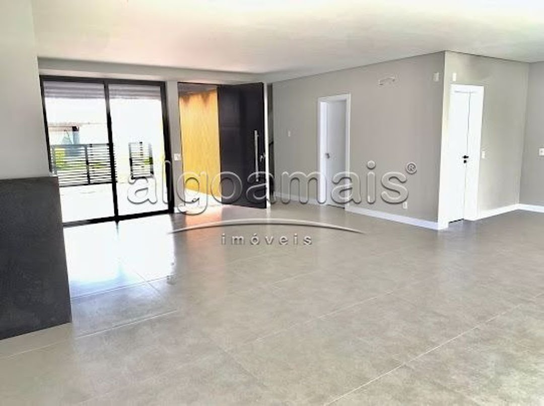 Casa à venda com 4 quartos, 260m² - Foto 8