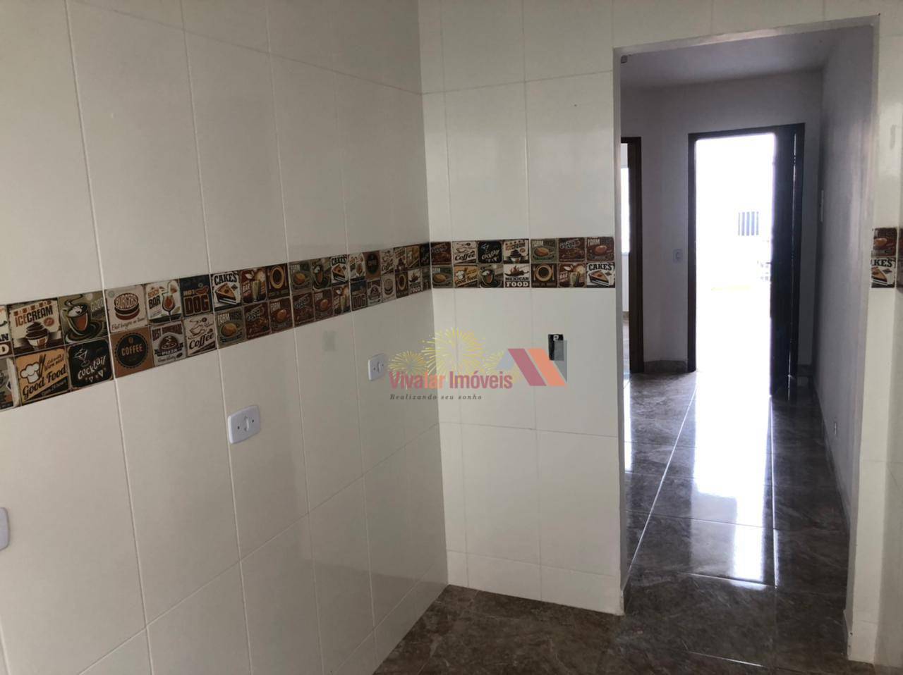 Casa à venda com 2 quartos, 40m² - Foto 5