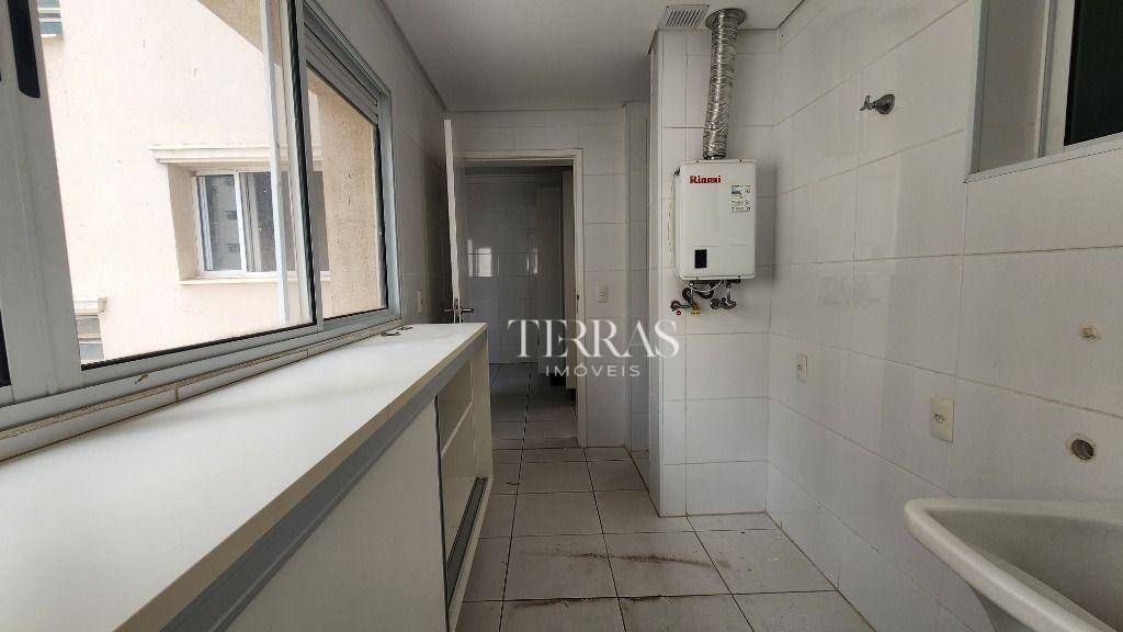 Apartamento à venda com 3 quartos, 134m² - Foto 8