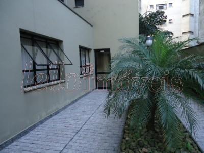 Apartamento para alugar com 2 quartos, 96m² - Foto 19