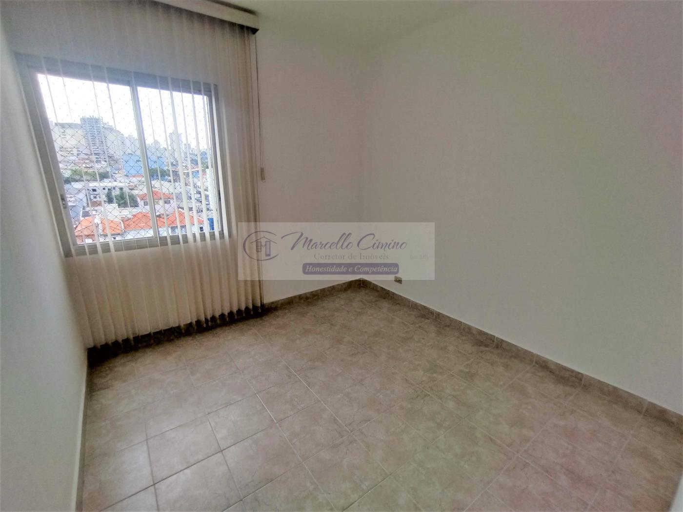 Apartamento para alugar com 2 quartos, 75m² - Foto 12