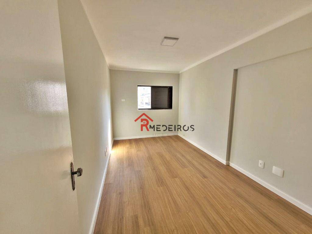 Apartamento à venda com 1 quarto, 62m² - Foto 5