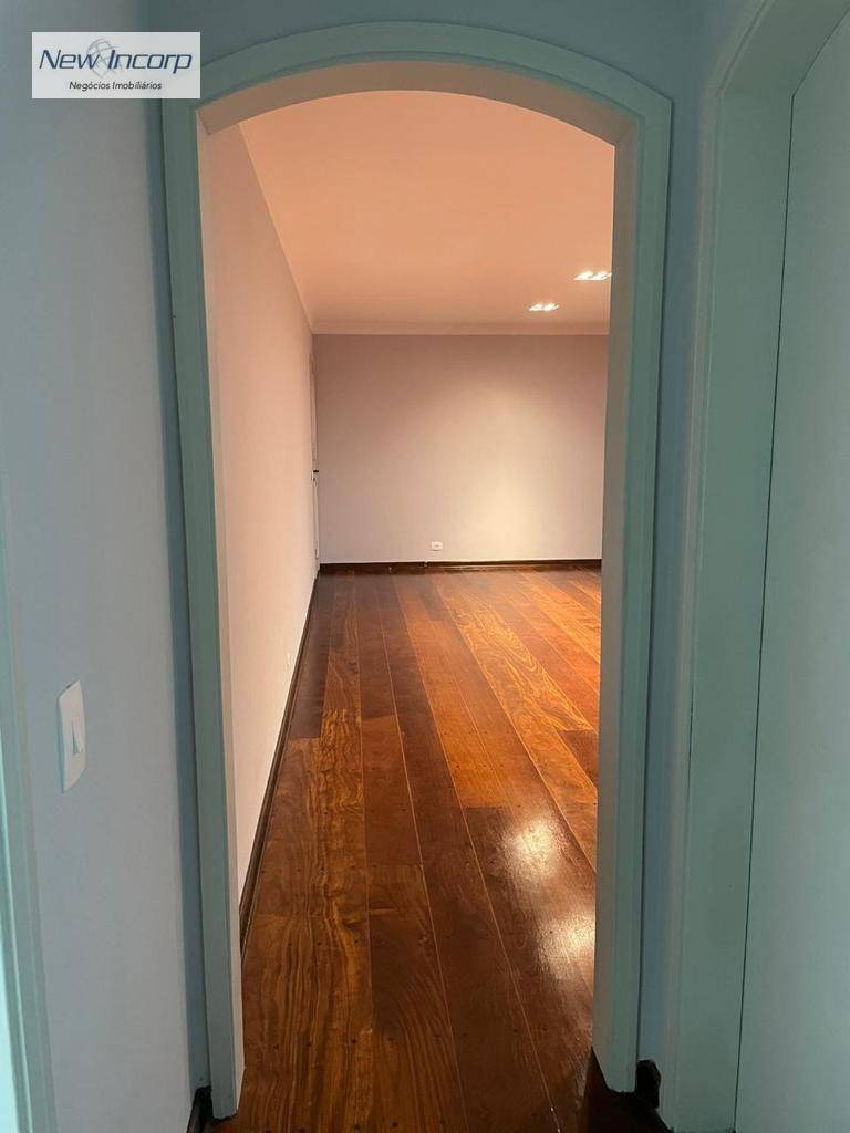 Apartamento à venda com 3 quartos, 140m² - Foto 19