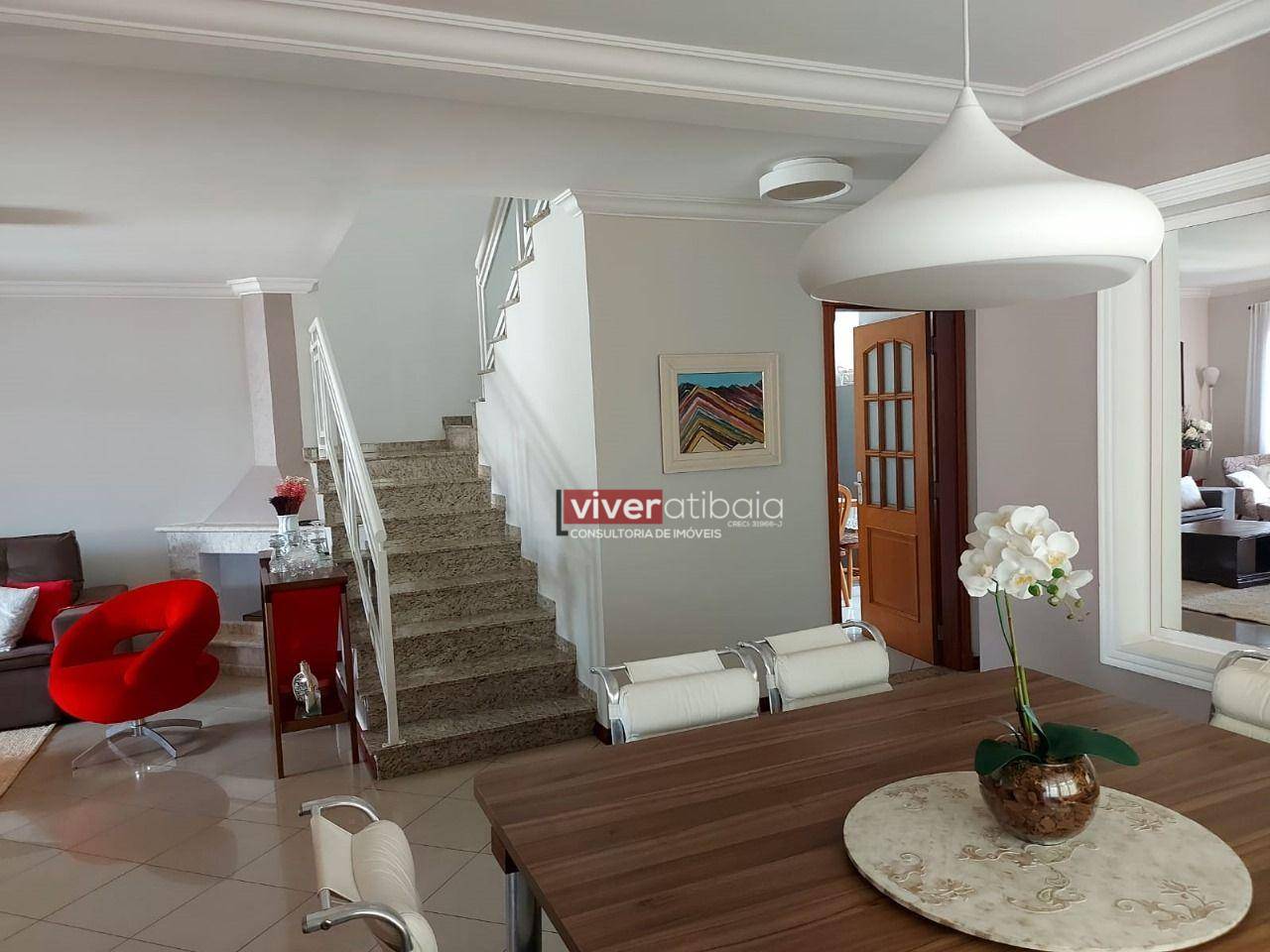 Casa à venda com 4 quartos, 244m² - Foto 3