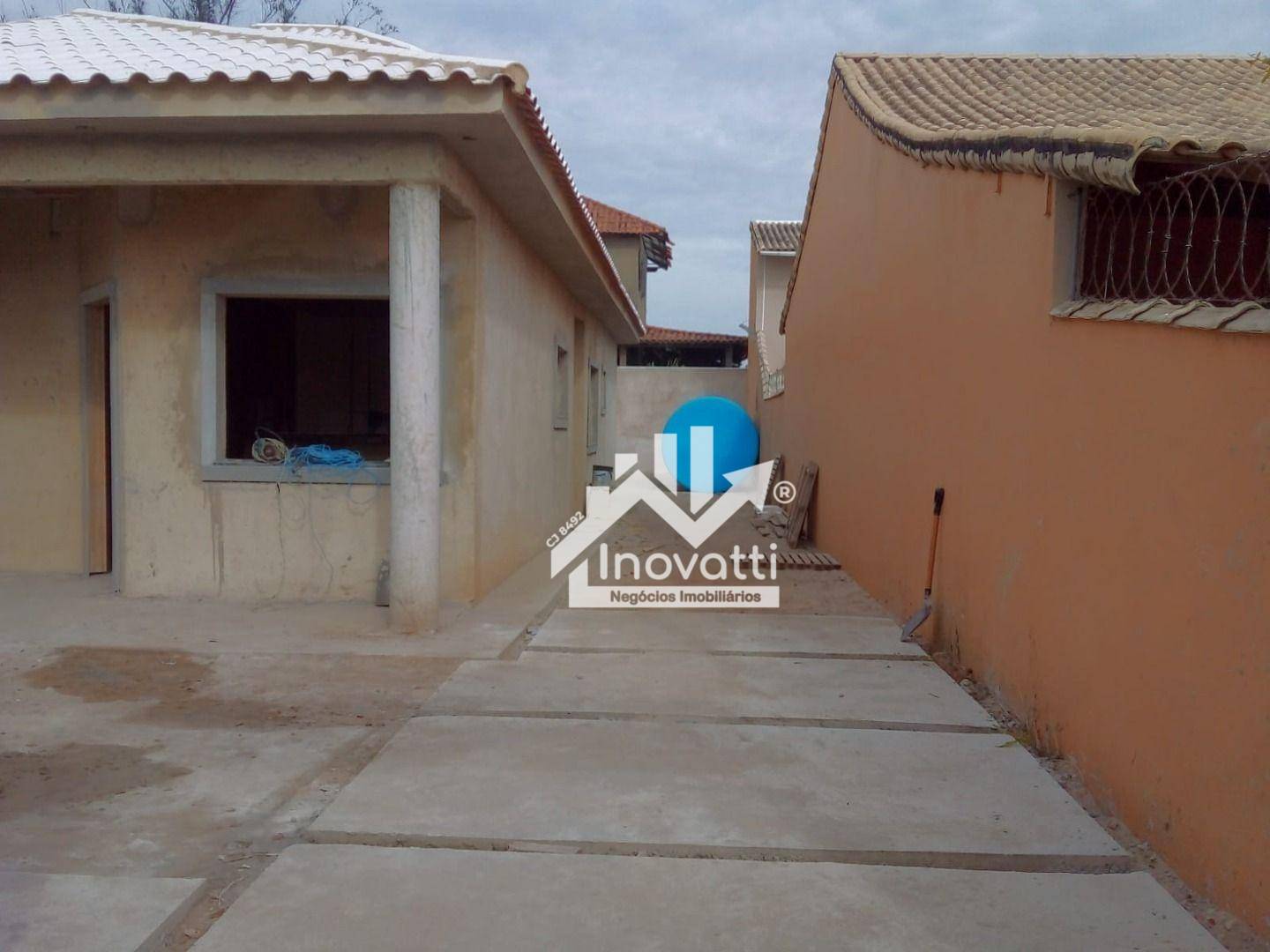 Casa à venda com 2 quartos, 80m² - Foto 4