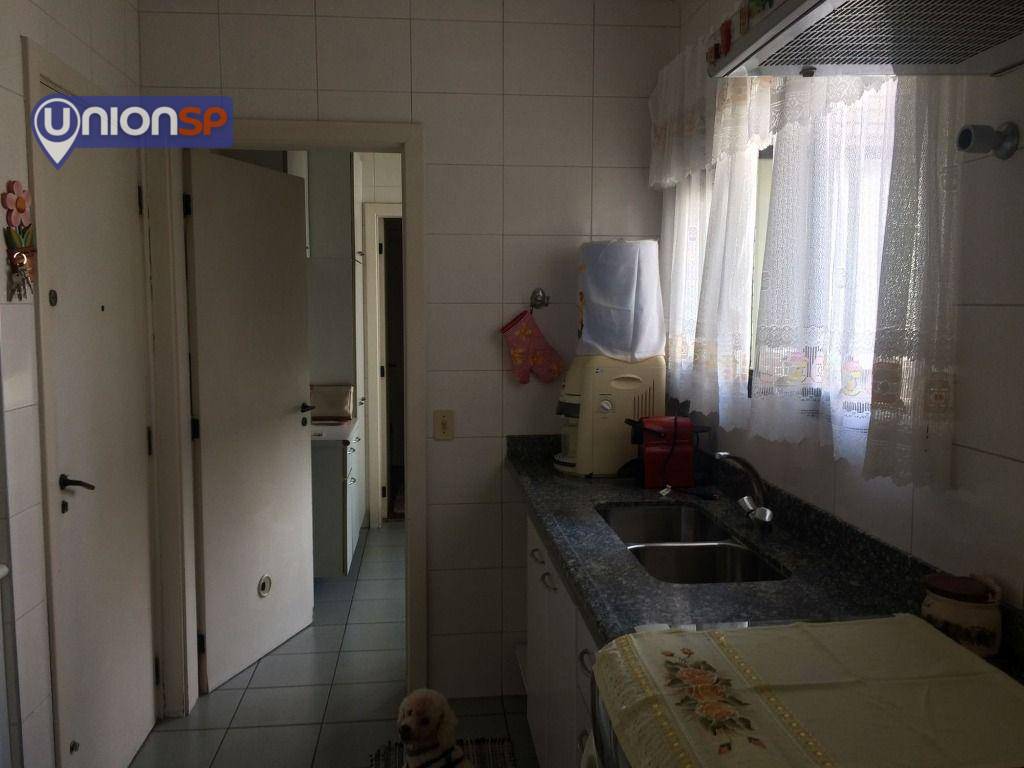 Apartamento à venda com 3 quartos, 156m² - Foto 26