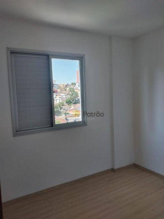 Apartamento para alugar com 3 quartos, 65m² - Foto 20