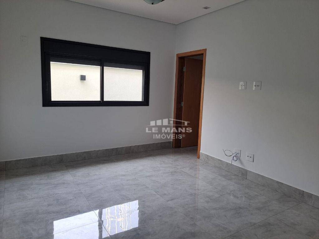 Casa de Condomínio à venda com 3 quartos, 234m² - Foto 18