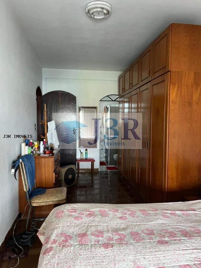 Sobrado à venda com 3 quartos, 150m² - Foto 17