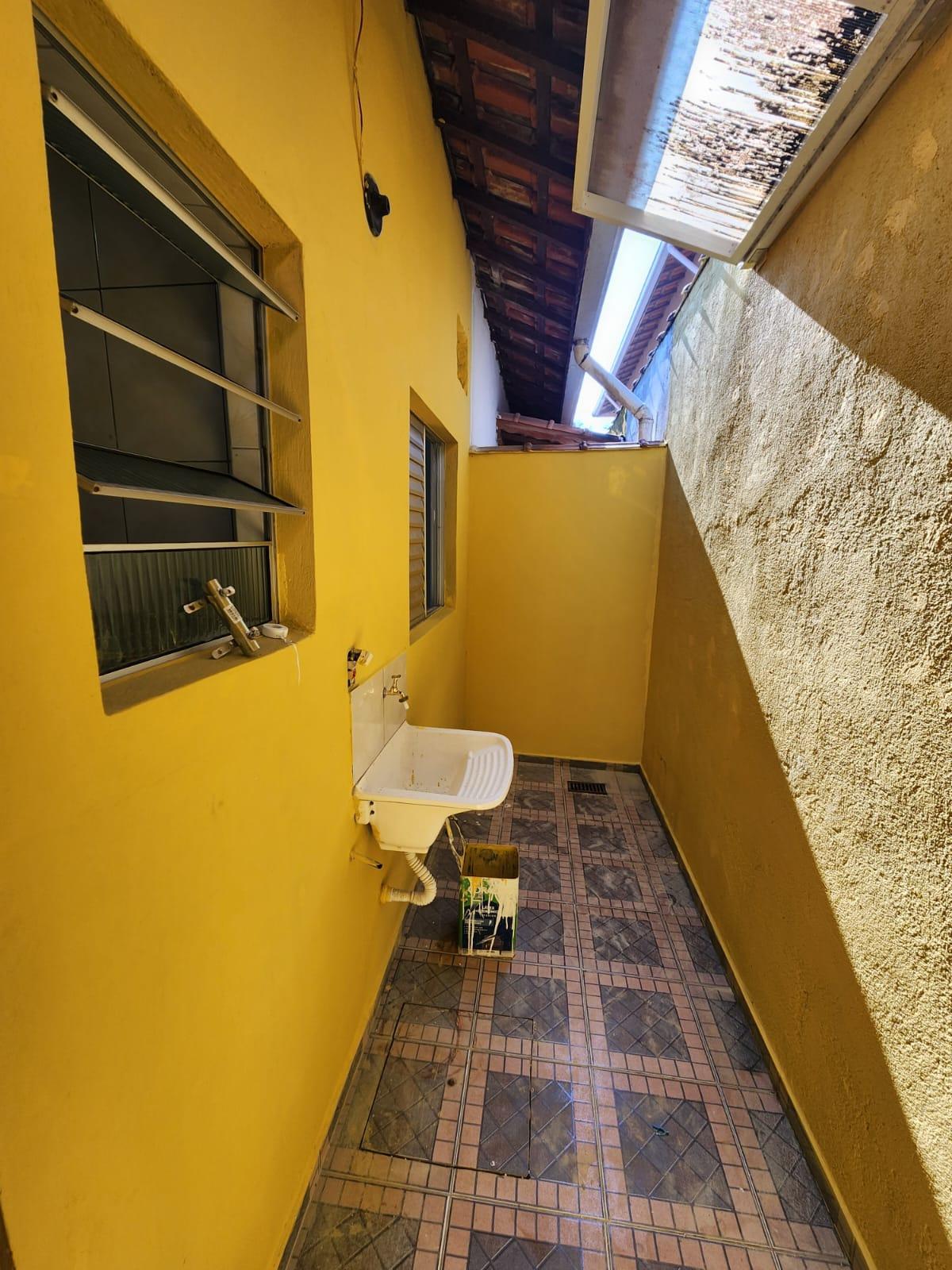 Casa de Condomínio à venda com 1 quarto, 39m² - Foto 3