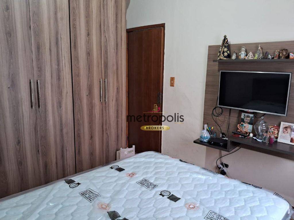 Casa à venda com 6 quartos, 120m² - Foto 6