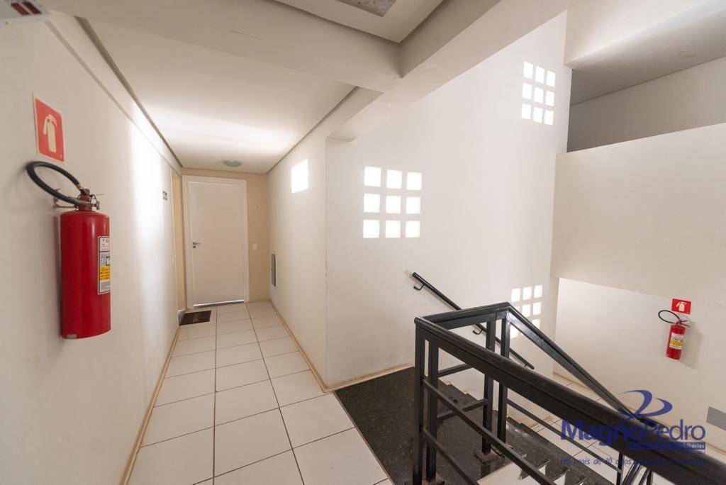 Apartamento à venda com 4 quartos, 147m² - Foto 7