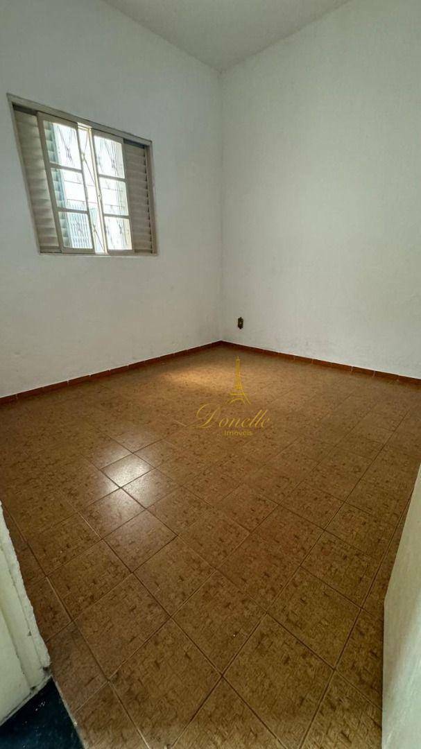 Casa à venda com 2 quartos, 750m² - Foto 15