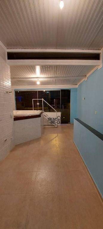 Sobrado à venda com 3 quartos, 180m² - Foto 30