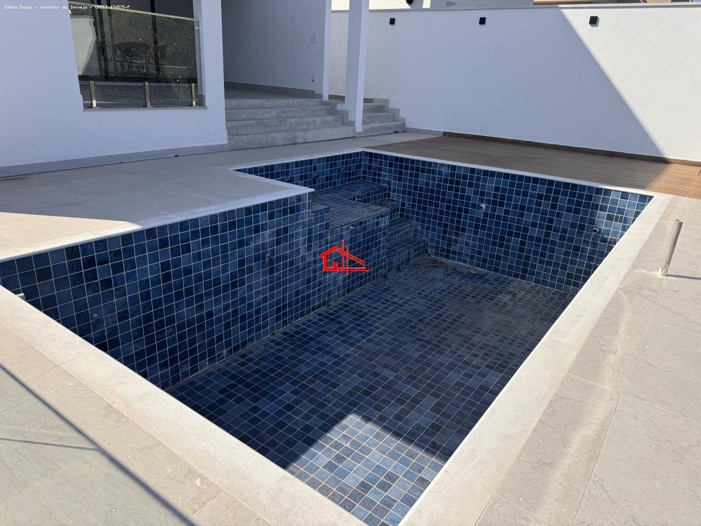 Casa de Condomínio à venda com 3 quartos, 293m² - Foto 31