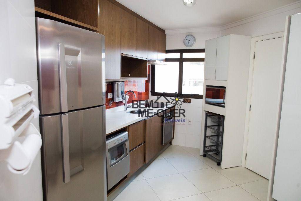 Apartamento à venda com 3 quartos, 154m² - Foto 27