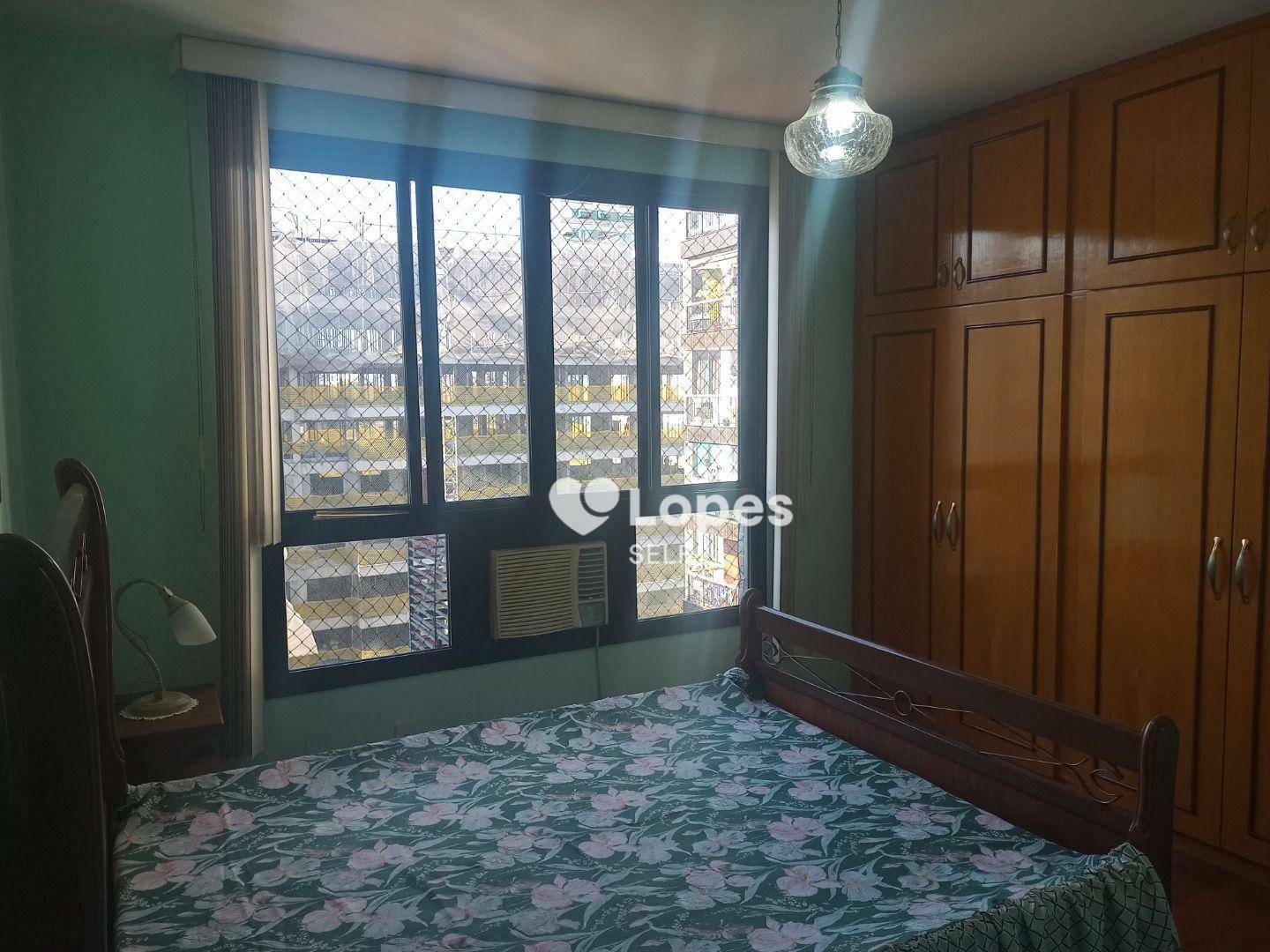 Apartamento à venda com 4 quartos, 150m² - Foto 6