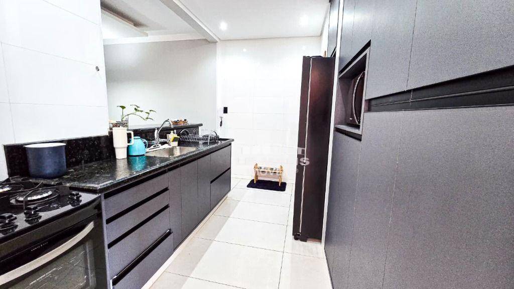 Casa, 3 quartos, 201 m² - Foto 5