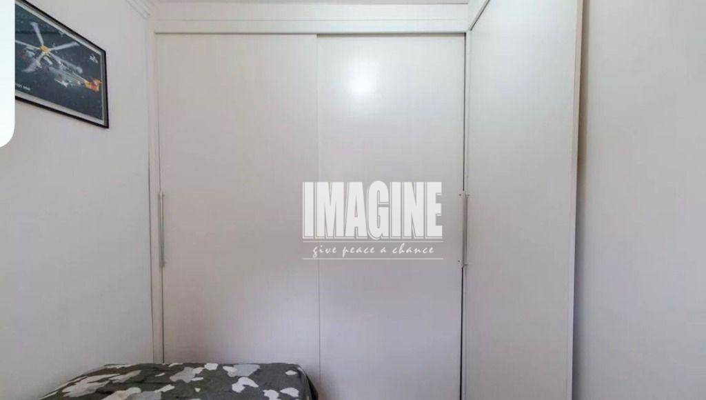 Apartamento à venda com 2 quartos, 50m² - Foto 12