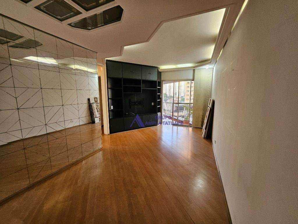 Apartamento à venda com 2 quartos, 65m² - Foto 9