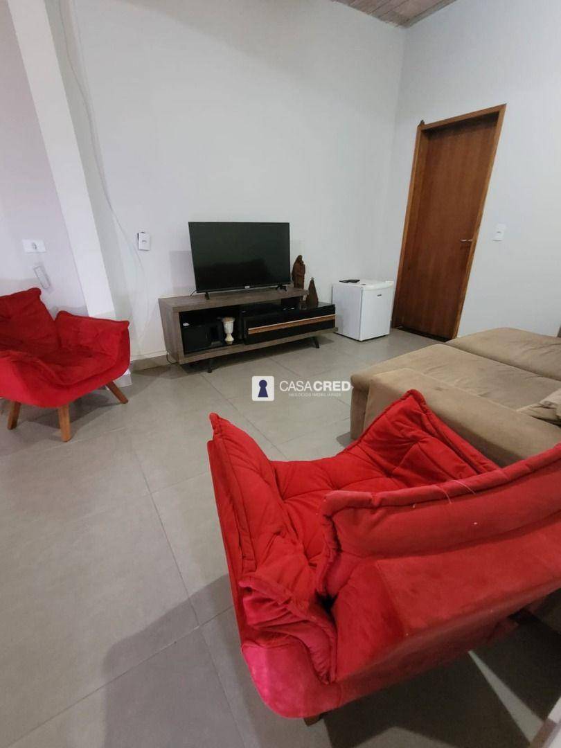 Chácara à venda com 2 quartos, 200m² - Foto 4