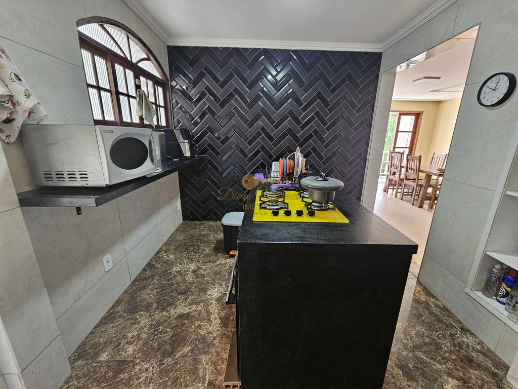 Casa à venda com 3 quartos, 100m² - Foto 19