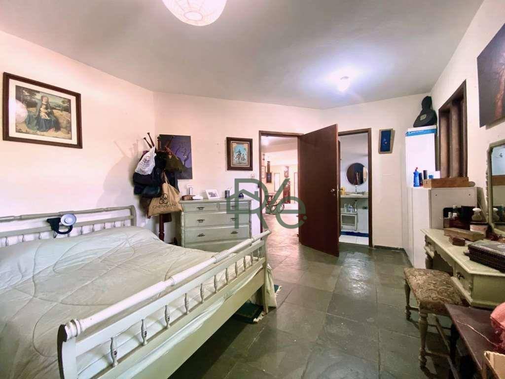 Casa de Condomínio à venda com 4 quartos, 303m² - Foto 14