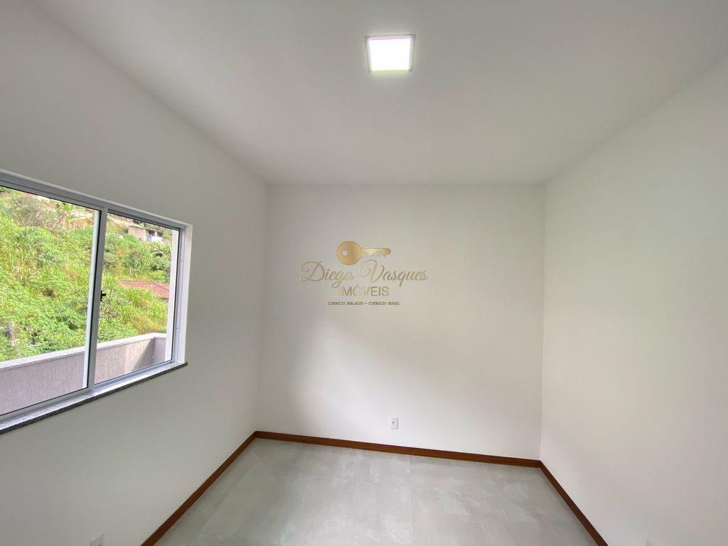 Casa à venda com 2 quartos, 95m² - Foto 12